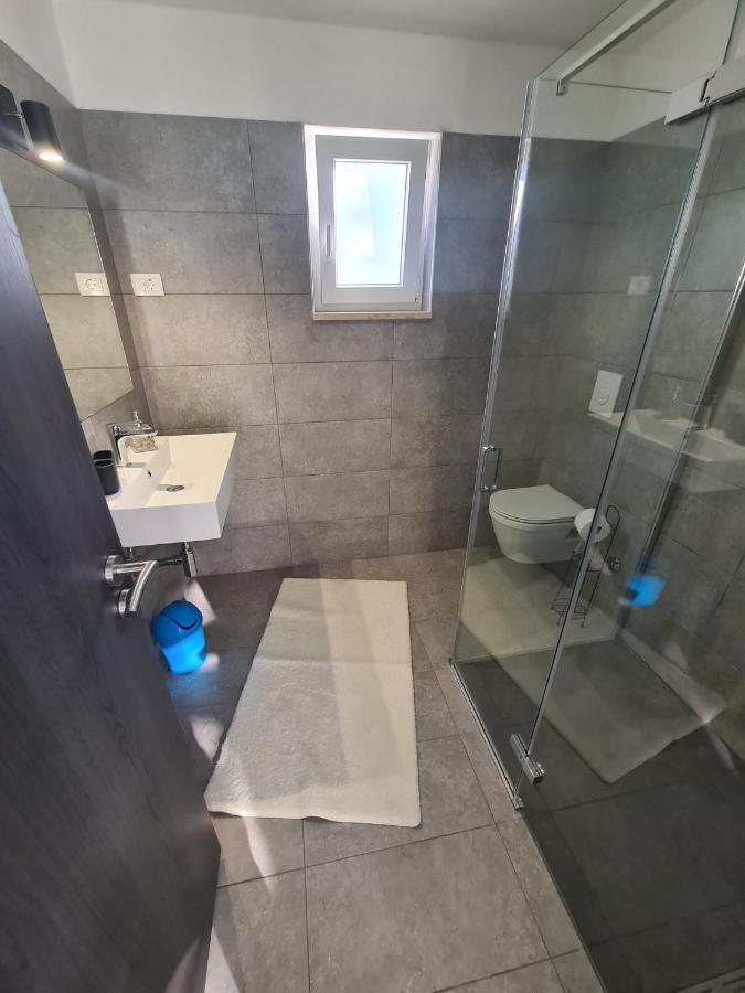 Apartment Tanja Pula Bagian luar foto