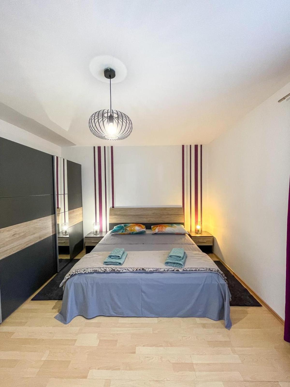Apartment Tanja Pula Bagian luar foto
