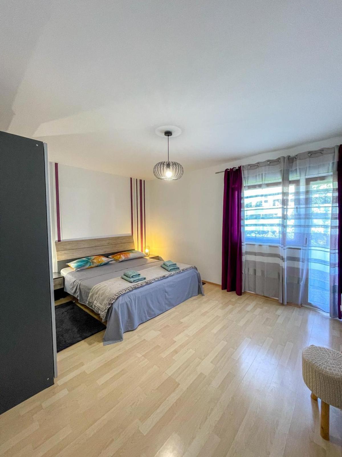 Apartment Tanja Pula Bagian luar foto